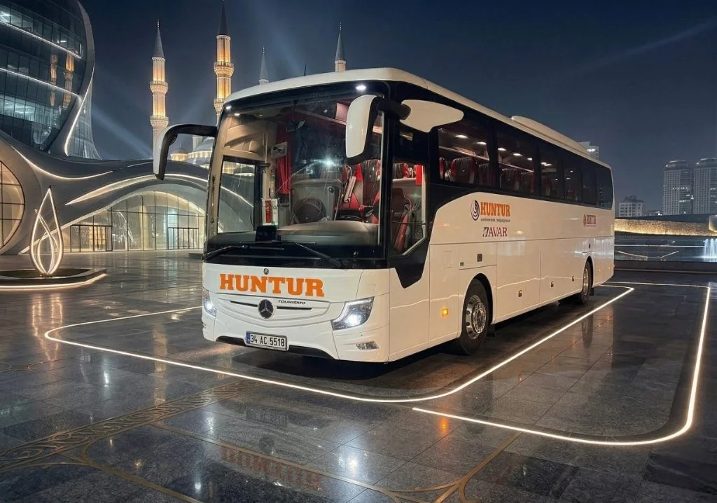 PBK Travel Huntur Otobüsü